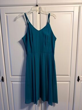 Sleeveless Teal V-Neck Midi Dress - Women